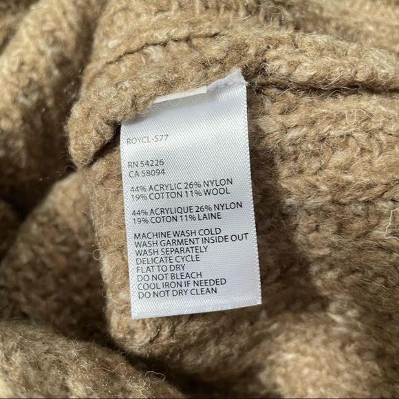 Royal Robbins Tan Crewneck Sweater - Picture 8 of 8